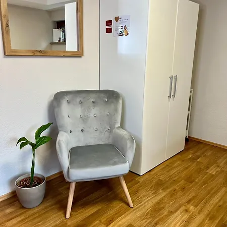 Gemuetliche Einliegerwohnung In Estenfeld Bei Wuerzburg Экстерьер фото